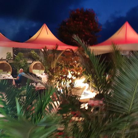 Family Hotel Gogov Sinemoretz Buitenkant foto