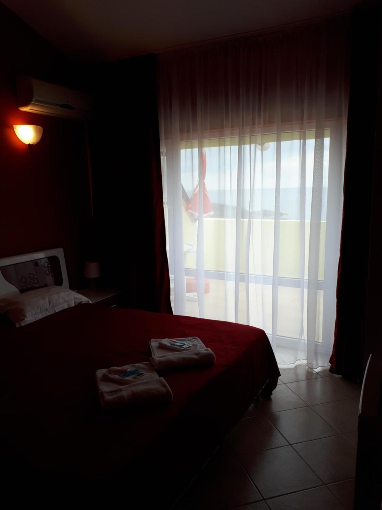 Family Hotel Gogov Sinemoretz Kamer foto